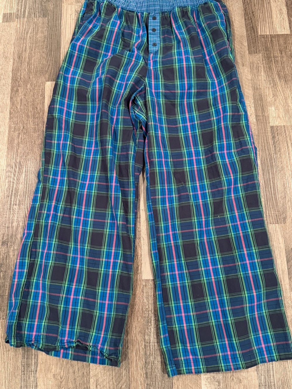 Old Navy Blue, Green & Pink Plaid women’s lounge/pajama